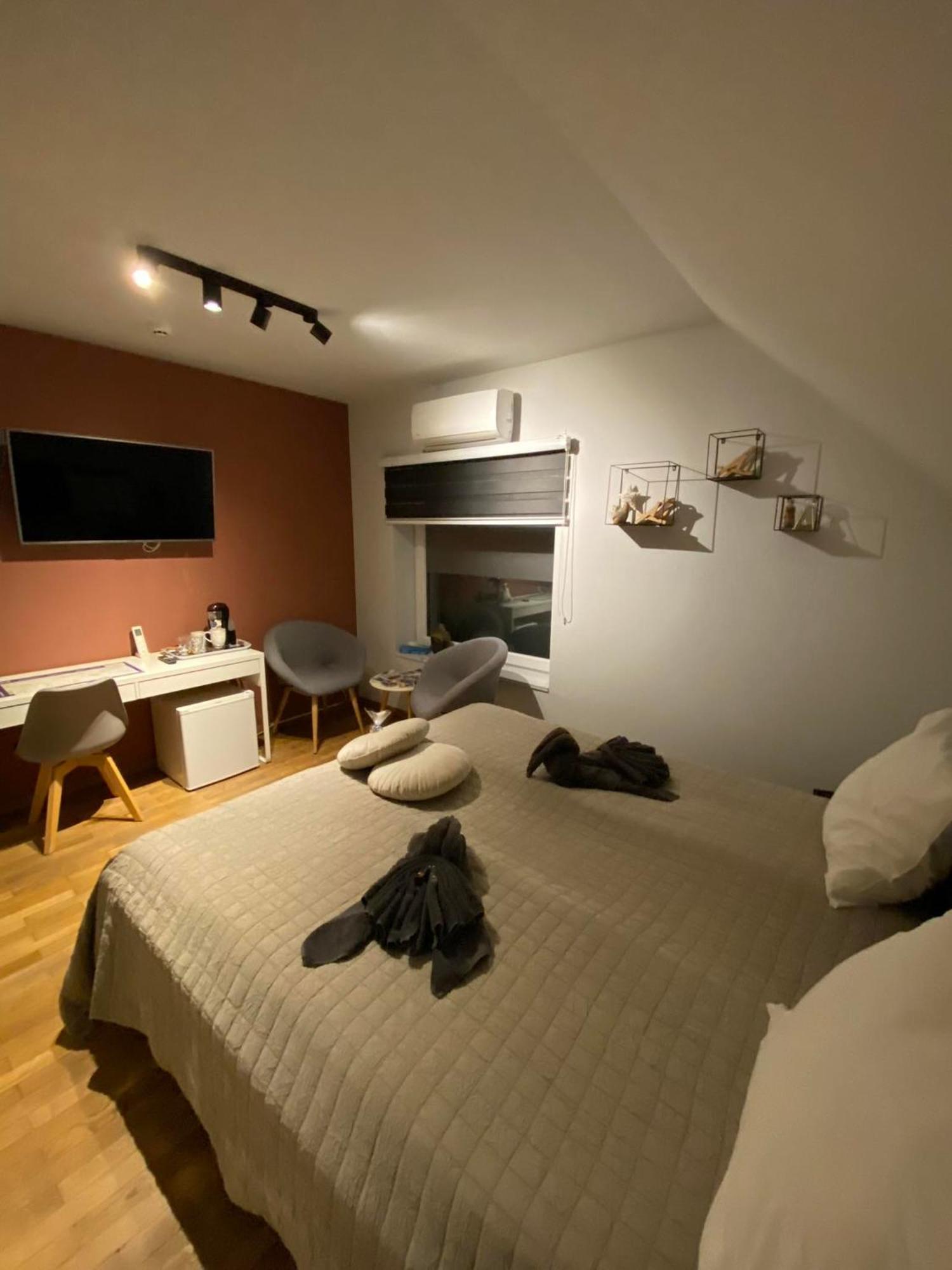 Villa Cecha B&B &Wellness Oostende Eksteriør billede